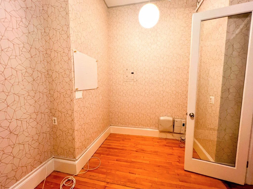 135 West 26 Street, Suite 4C